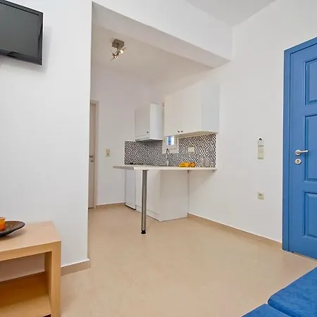 Blue Myth Apartment *