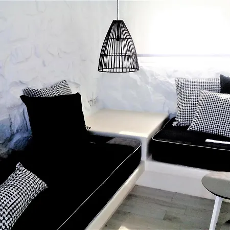 Blue Myth Apartment *
